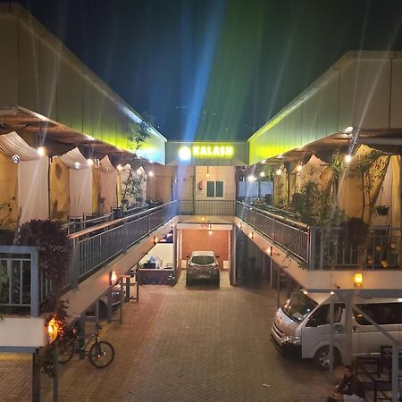 פוקהרה Kalash Parkaze And Tent Inn מראה חיצוני תמונה
