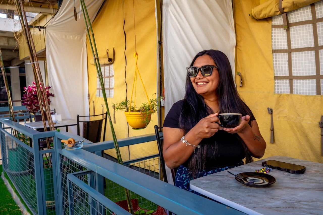 פוקהרה Kalash Parkaze And Tent Inn מראה חיצוני תמונה