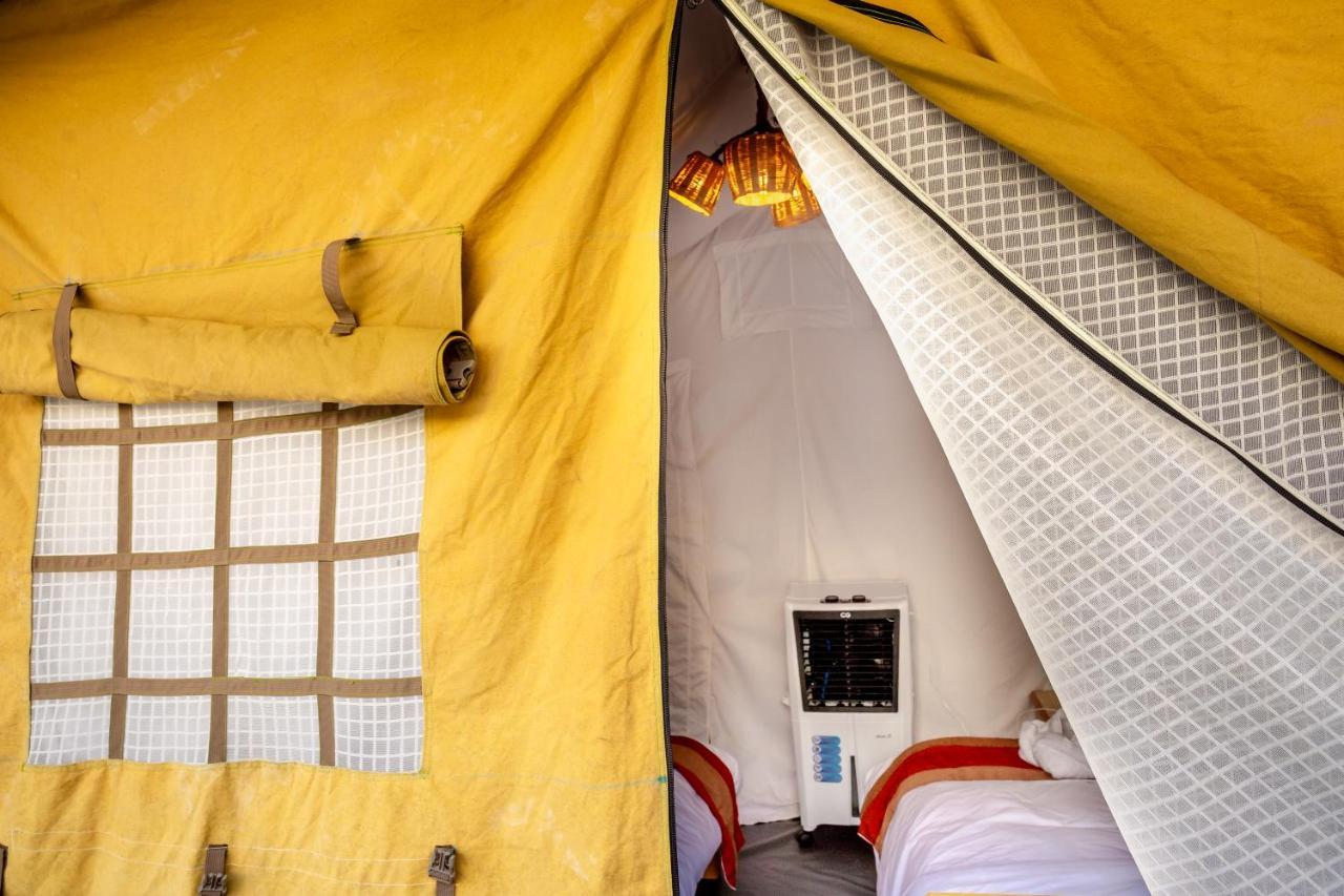 פוקהרה Kalash Parkaze And Tent Inn מראה חיצוני תמונה