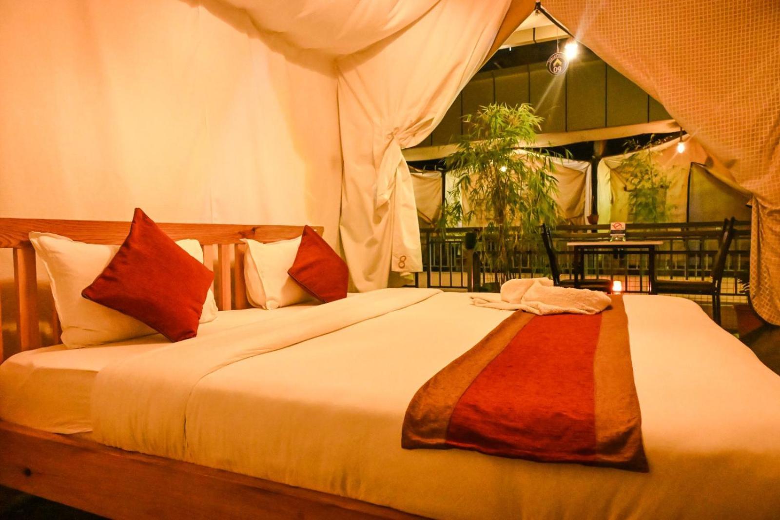 פוקהרה Kalash Parkaze And Tent Inn חדר תמונה